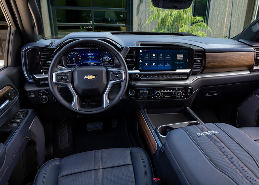 2024 Silverado HD interior