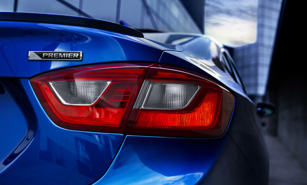 2016 Chevy Cruze Premier taillight