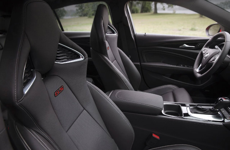 2018 Buick Regal GS interior features