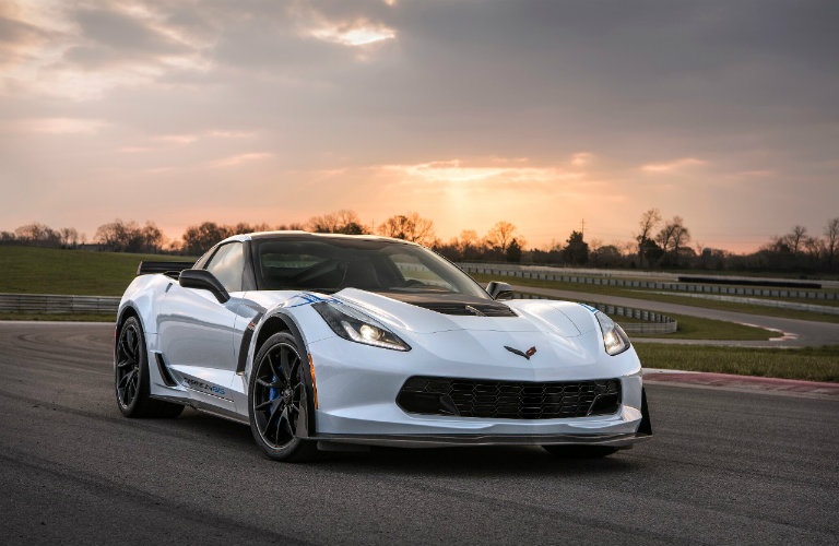 2018 Corvette features and specs