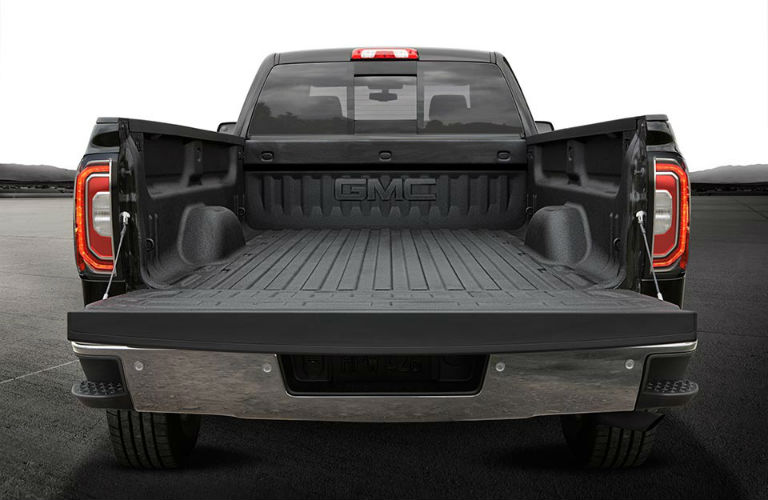 2018 GMC Sierra 1500 cargo box