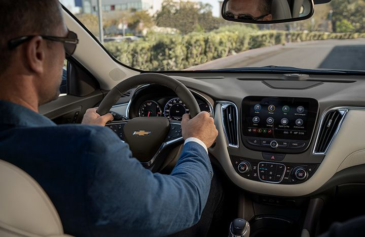 2019 Chevy Malibu Interior Winnipeg