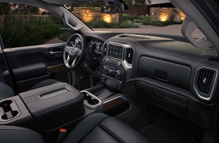 2019 Sierra Denali 1500 Front Passenger Winnipeg