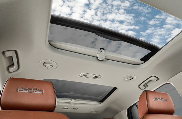 2020 Traverse Sunroof Winnipeg MB