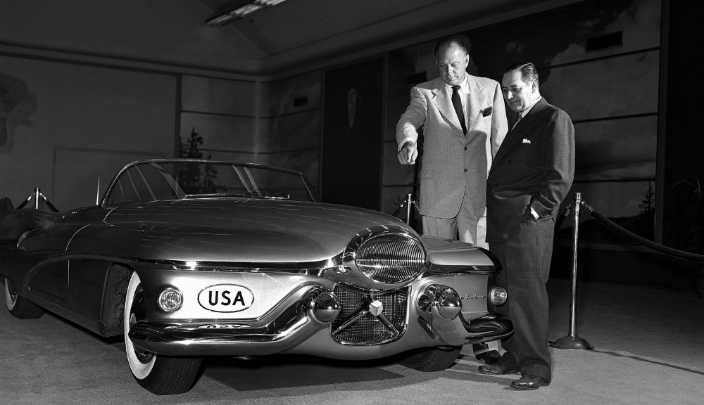 Harley Earl showing off the GM Le Sabre show car