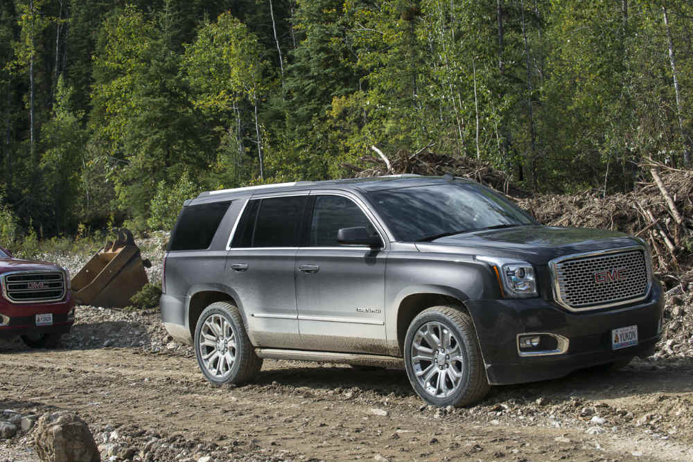 2015 GMC Yukon Denali tackling the tough roads of Yukon, Canada