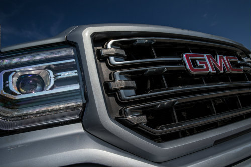 Grille on the 2016 GMC Sierra 1500