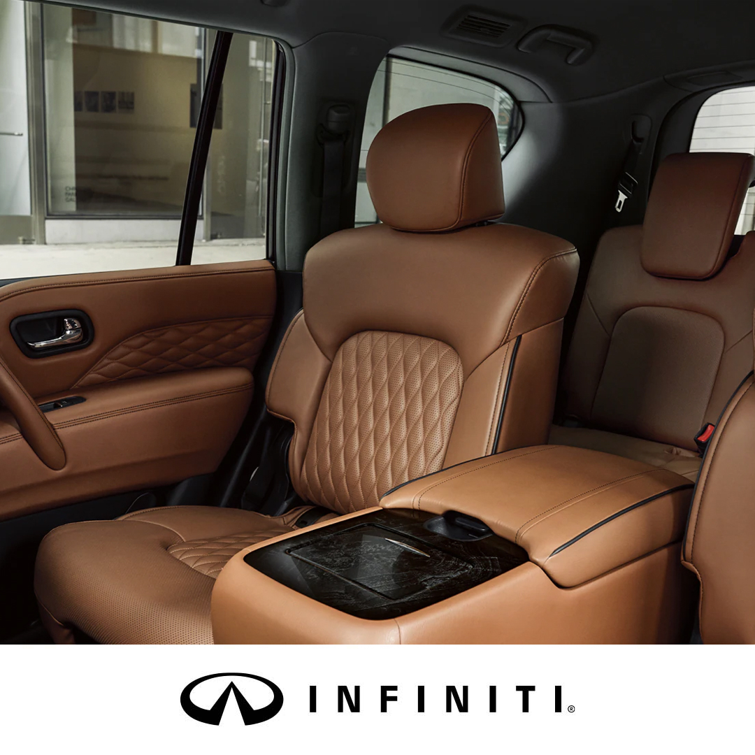 Second Row Seating 2024 INFINITI QX80