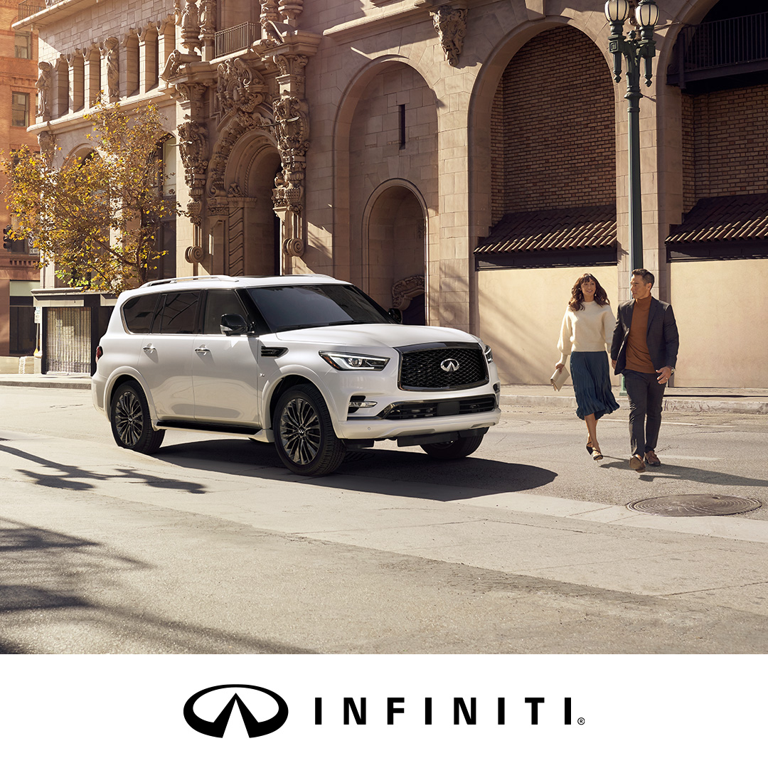 2021 INFINITI QX80 with Pedestrians nearby