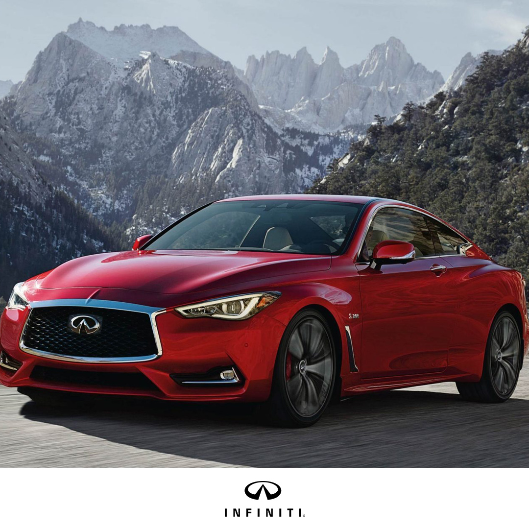 2020 INFINITI Q60 In front of Mountains