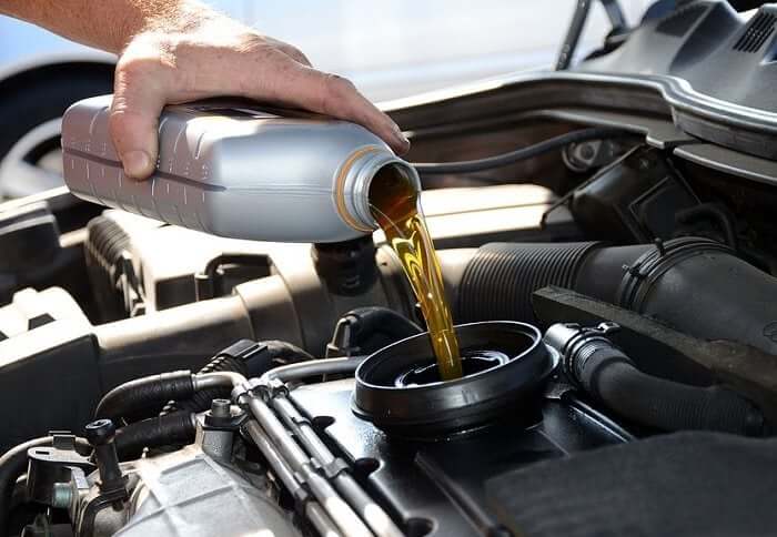 Nissan Full Synthetic Oil and Filter Change