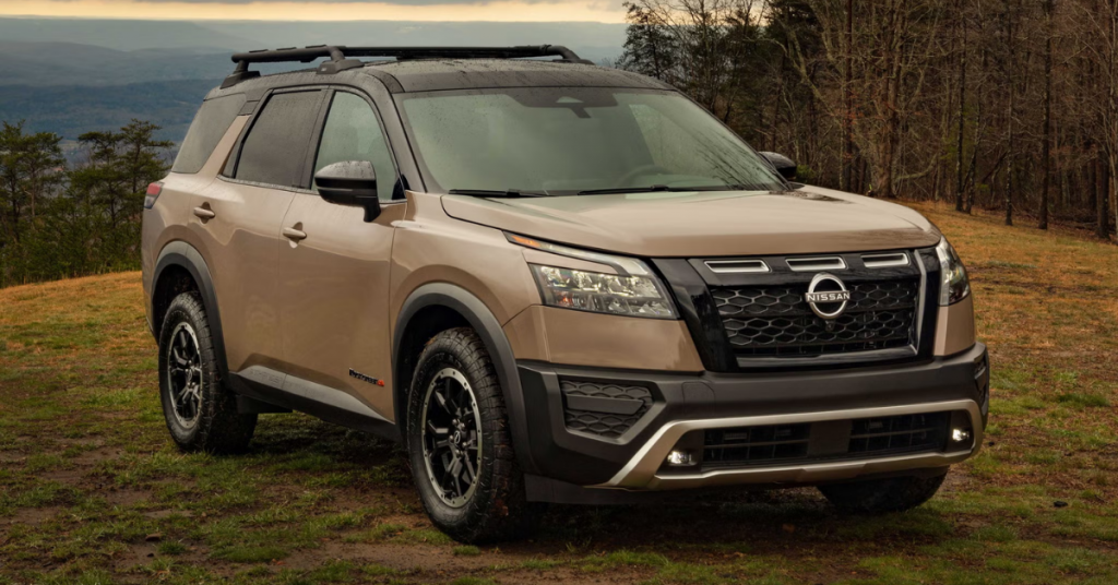 2025 Nissan pathfinder exterior with rock creek trim