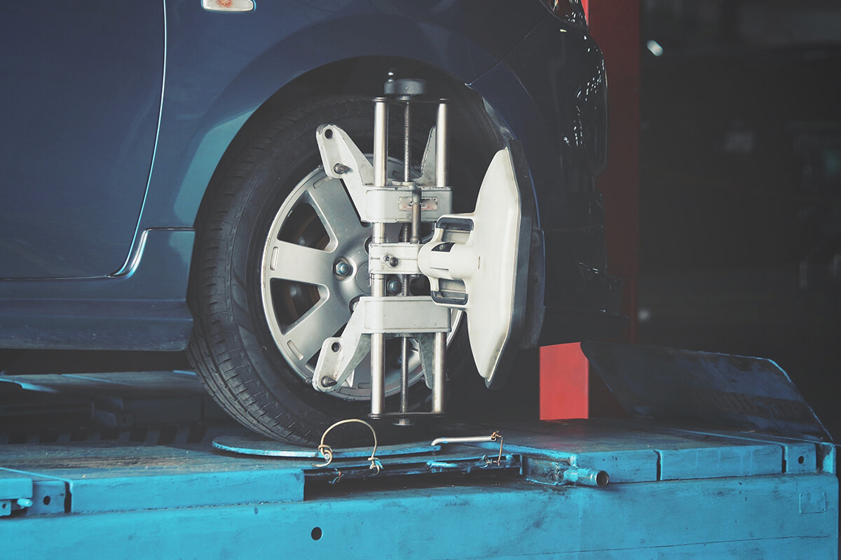 4 Wheel Alignment Special