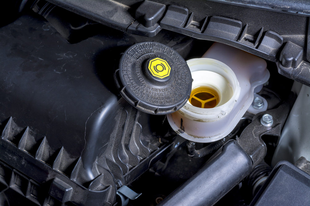 BRAKE FLUID EXCHANGE