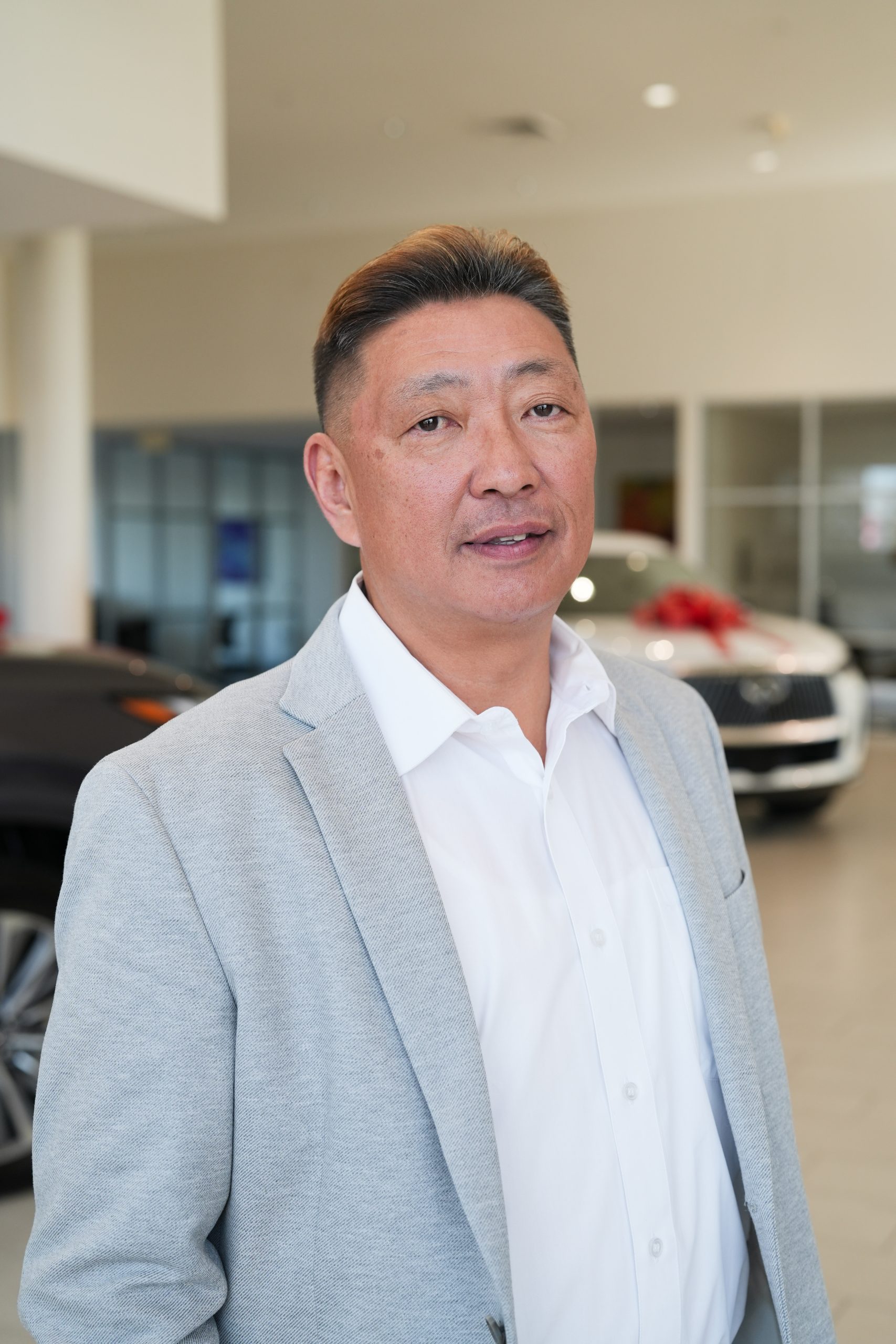 Henry Kim, Sales Manager