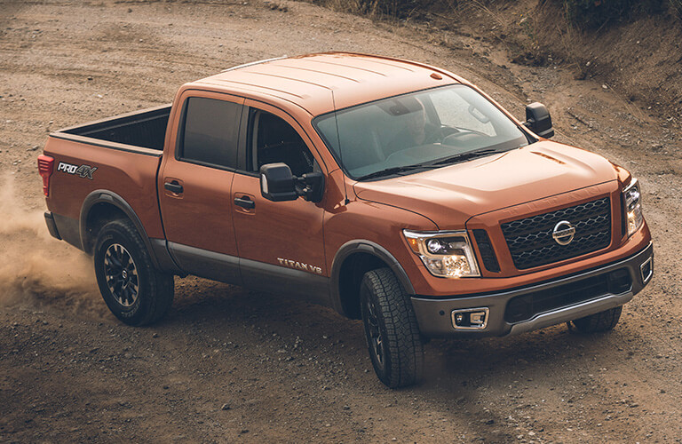 2019 nissan titan midnight pine