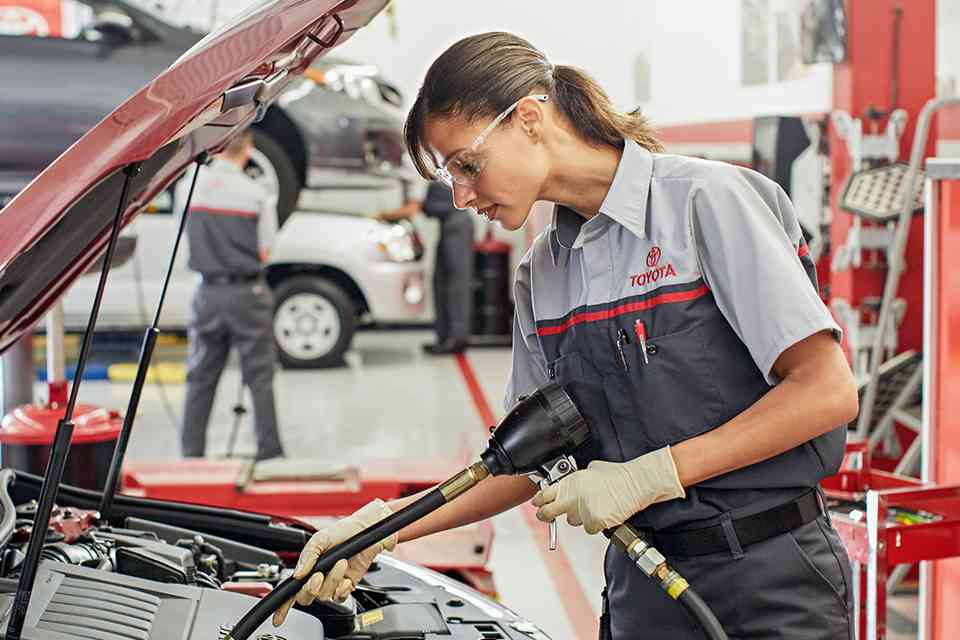 Toyota Oil Change Service