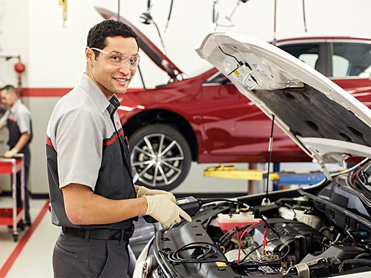 How Much Does A Toyota Technician Make: Salary Insights Revealed