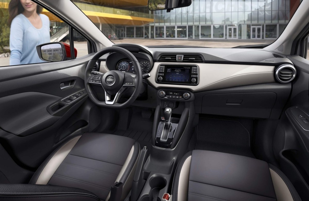 Nissan Versa diseño interior