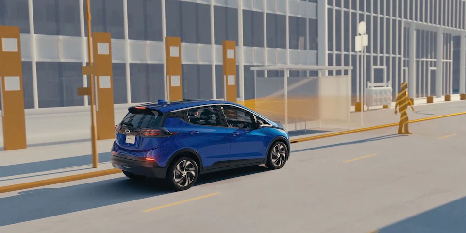 CHEVROLET_Bolt_EV_Safety_FrntPed
