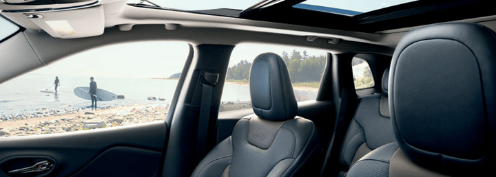 2017 Jeep Cherokee - Interior