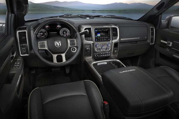 2017 RAM 2500 - Interior