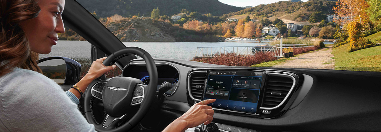 The New 2026 Chrysler Grand Caravan for Sale at Sherwood Park Dodge serving Edmonton