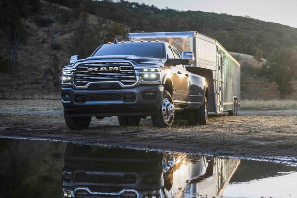 2026 Ram 3500 Heavy Duty Maximum Towing Capacity Fort McMurray