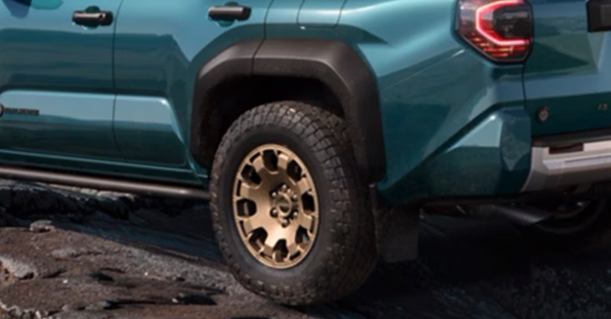 2025 Toyota 4Runner Rear Wheel and Tail Light