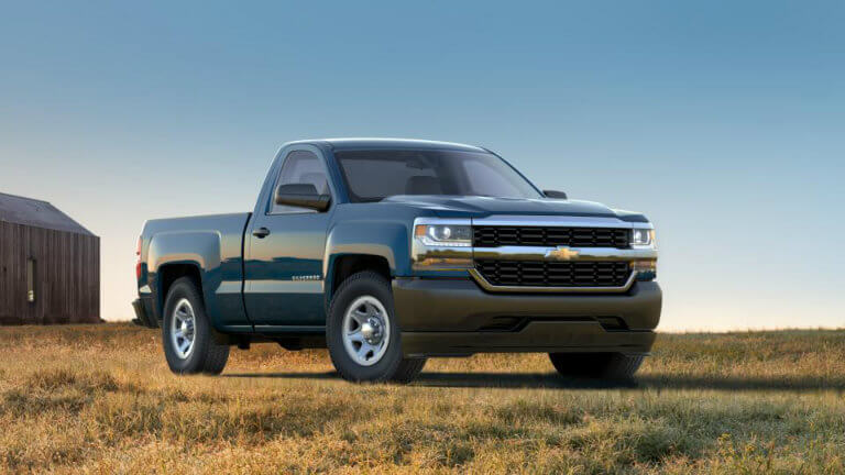 2017 Chevy Silverado in Deep Ocean Blue Metallic