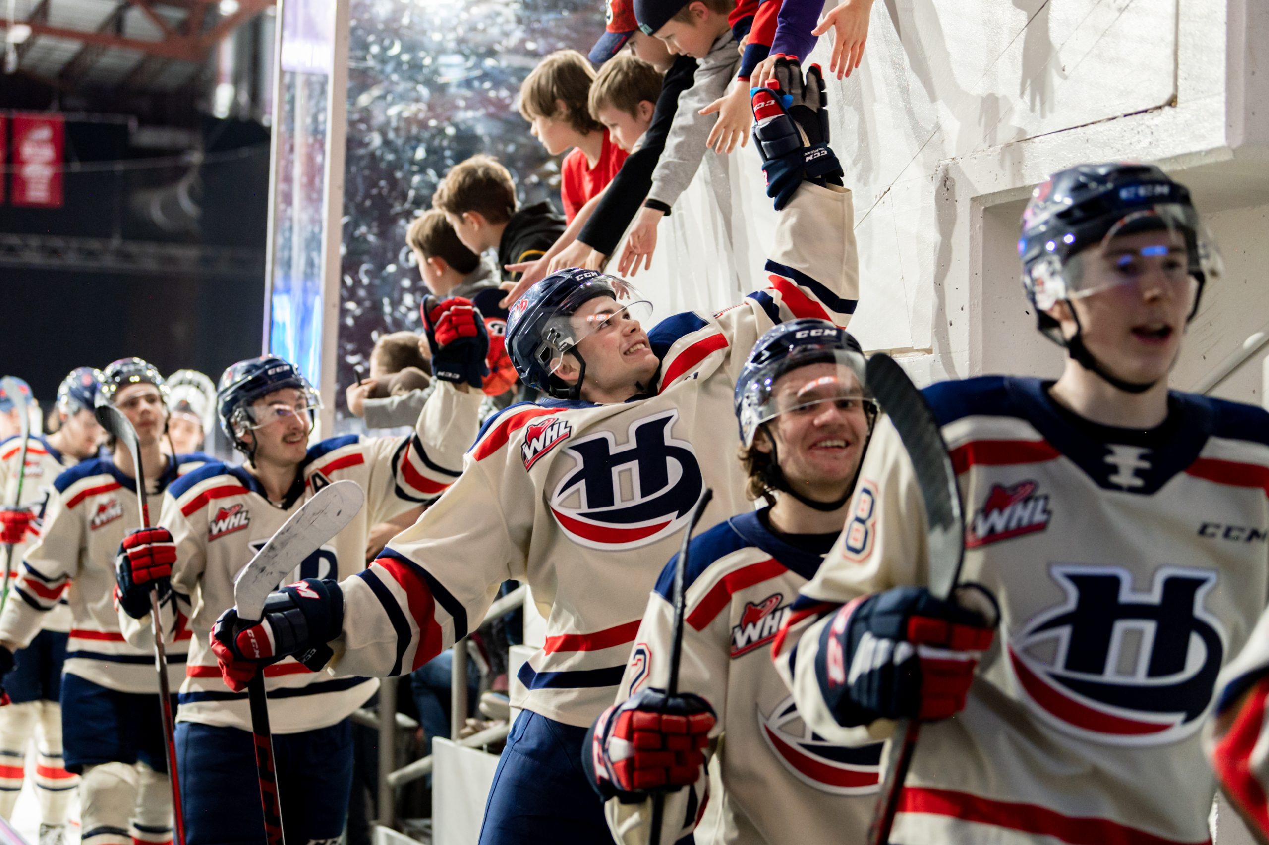 GAME DAY: Hurricanes Look to Stay Perfect; Host Oil Kings - Lethbridge  Hurricanes