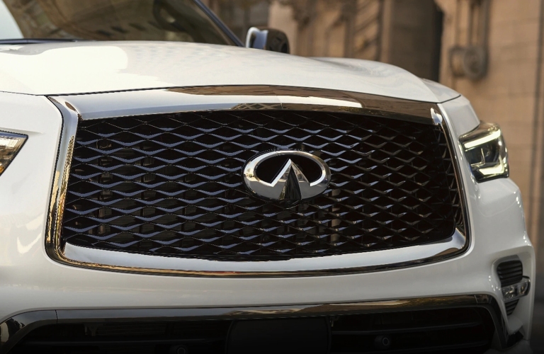 2023 INFINITI Qx80 Grille