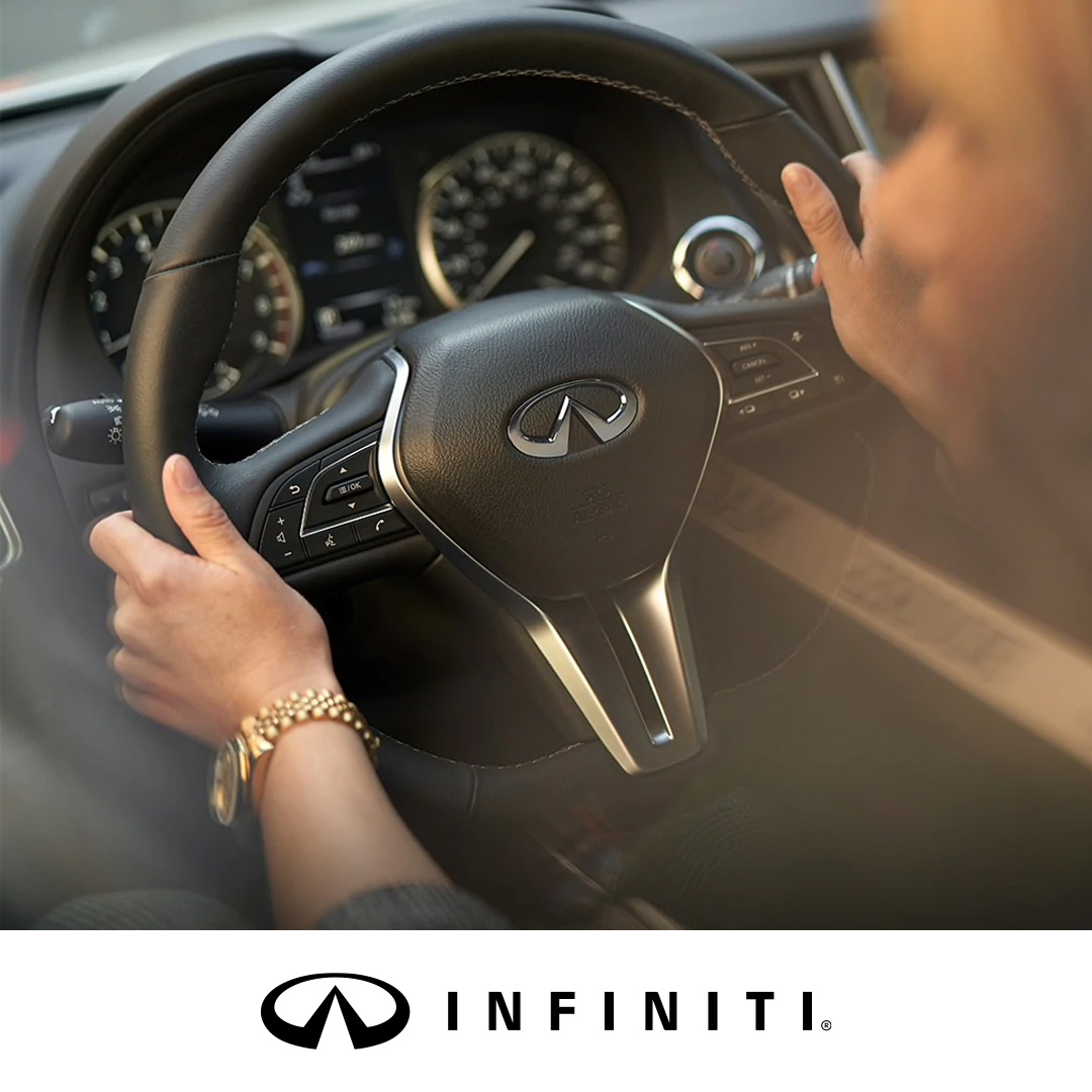 2021 INFINITI Q60 Interior Steering Wheel View