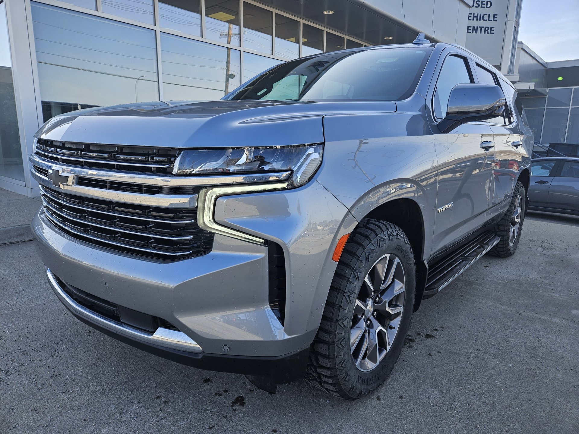 3/4 view of a 2023 Chevrolet Tahoe, available at Universal Ford