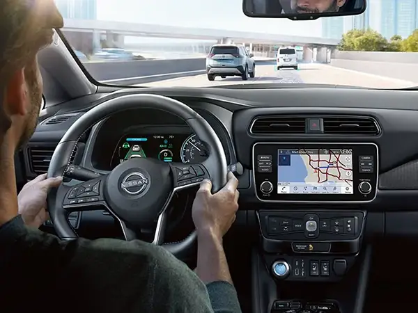 2025 Nissan LEAF dash