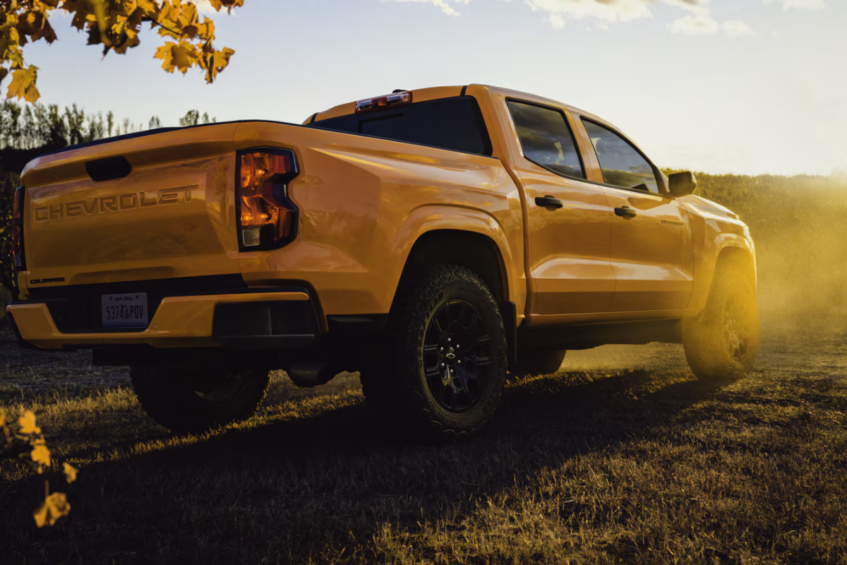 2026 Chevrolet Colorado Rear