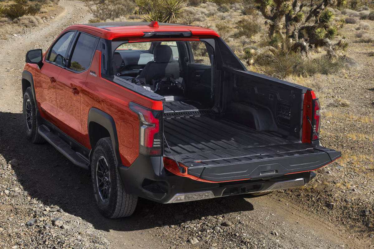 2026 Chevrolet Silverado EV cargo