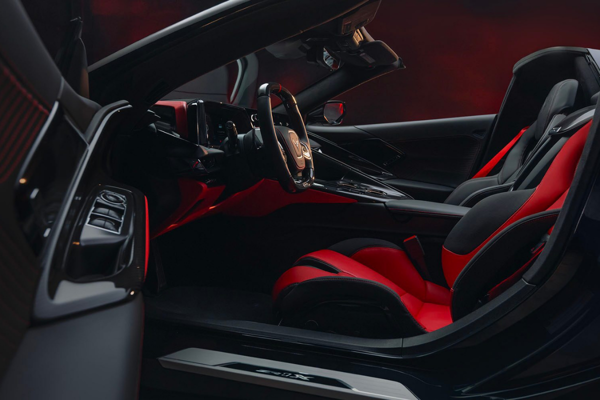 Chevrolet Corvette ZR interior
