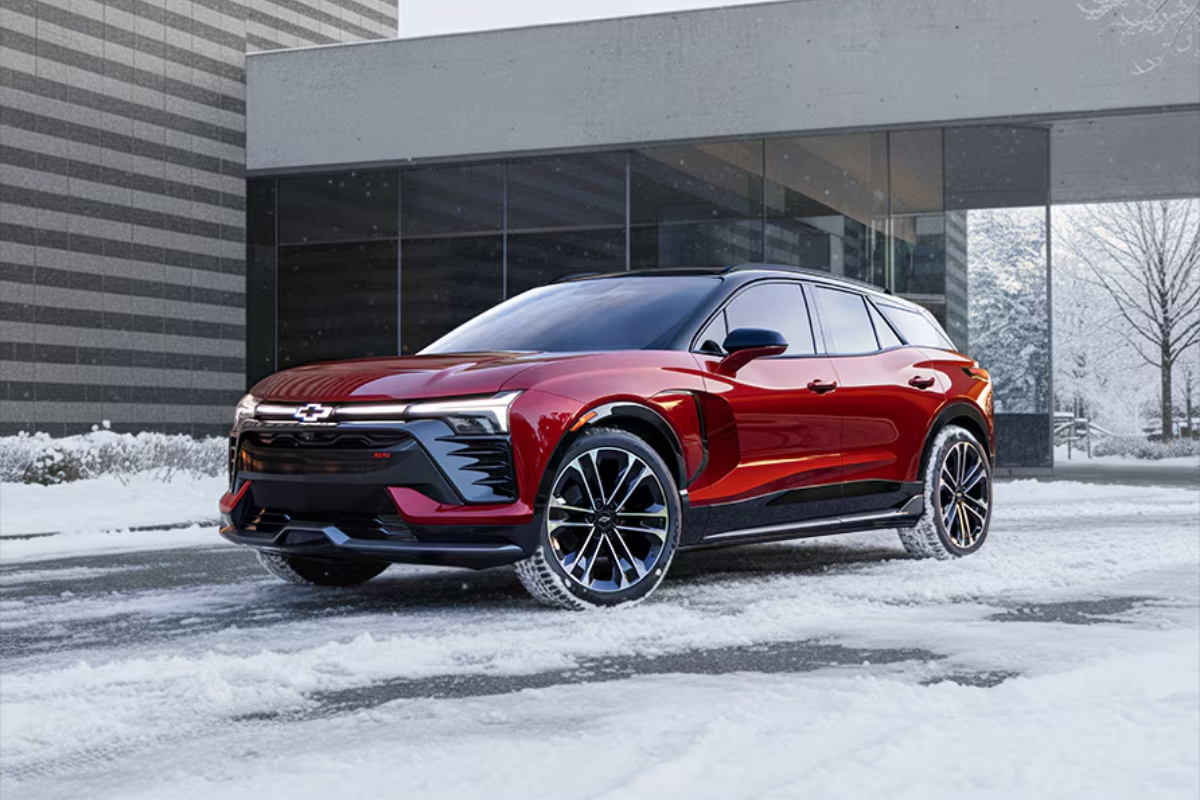 Chevrolet Equinox EV in winter conditions