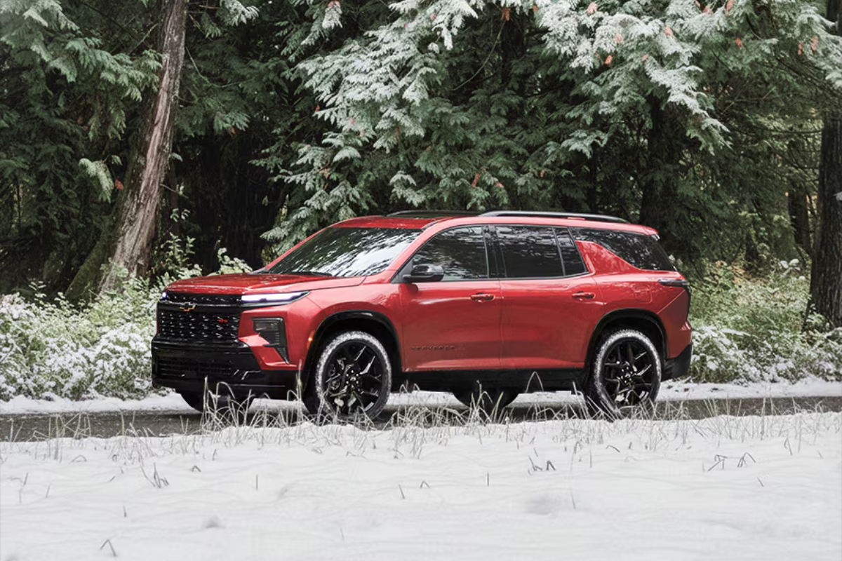 Chevrolet Traverse in snowy winter conditions