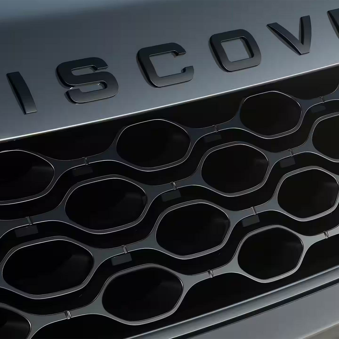 2024 Discovery Sport - Grill View