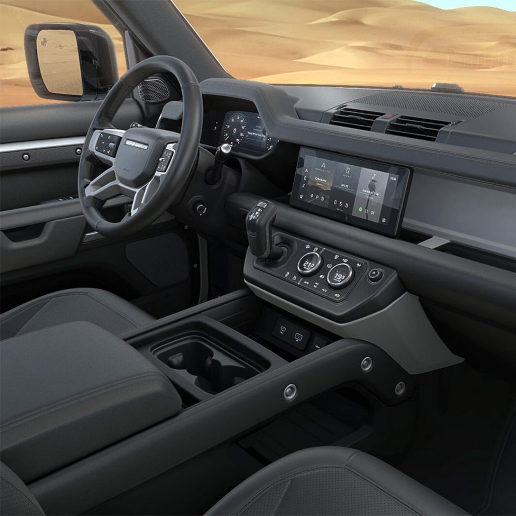2024 Defender 110 - Steering wheel & Infotainment system