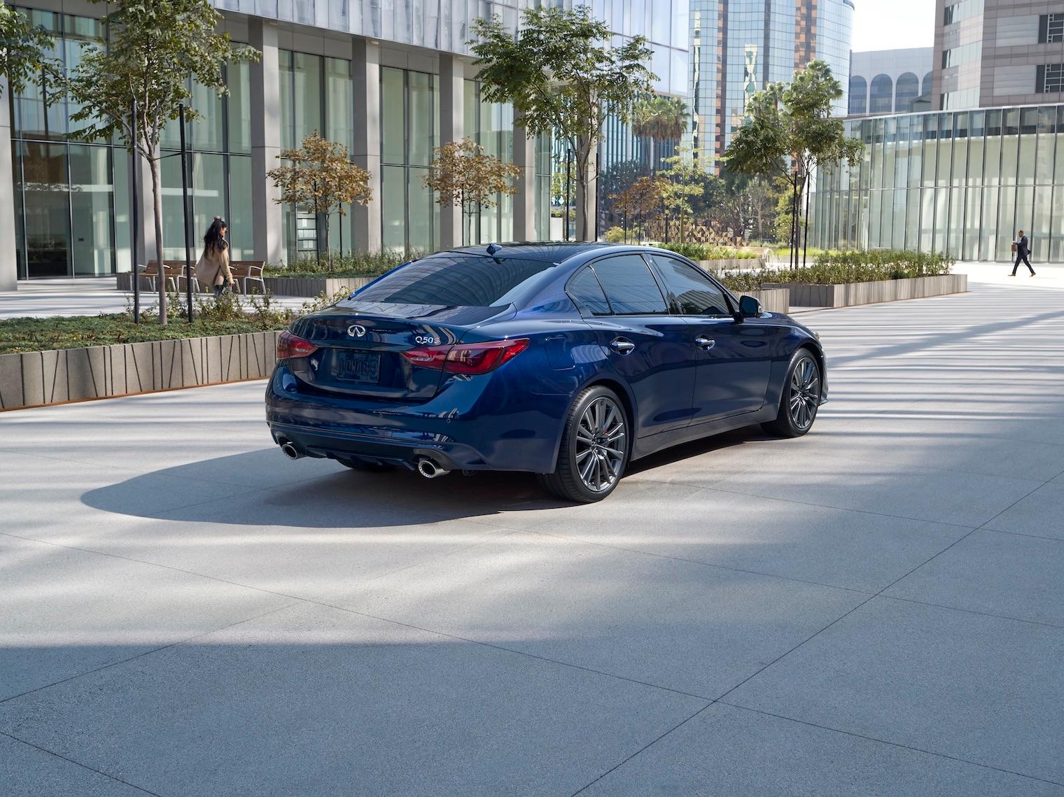 Infiniti Q50 Blue Tire Rear View