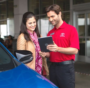 toyota-service-care-talking