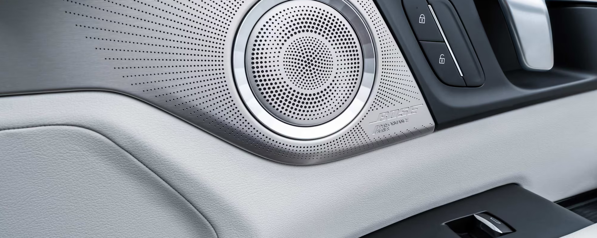 2025 Buick Enclave interior gallery