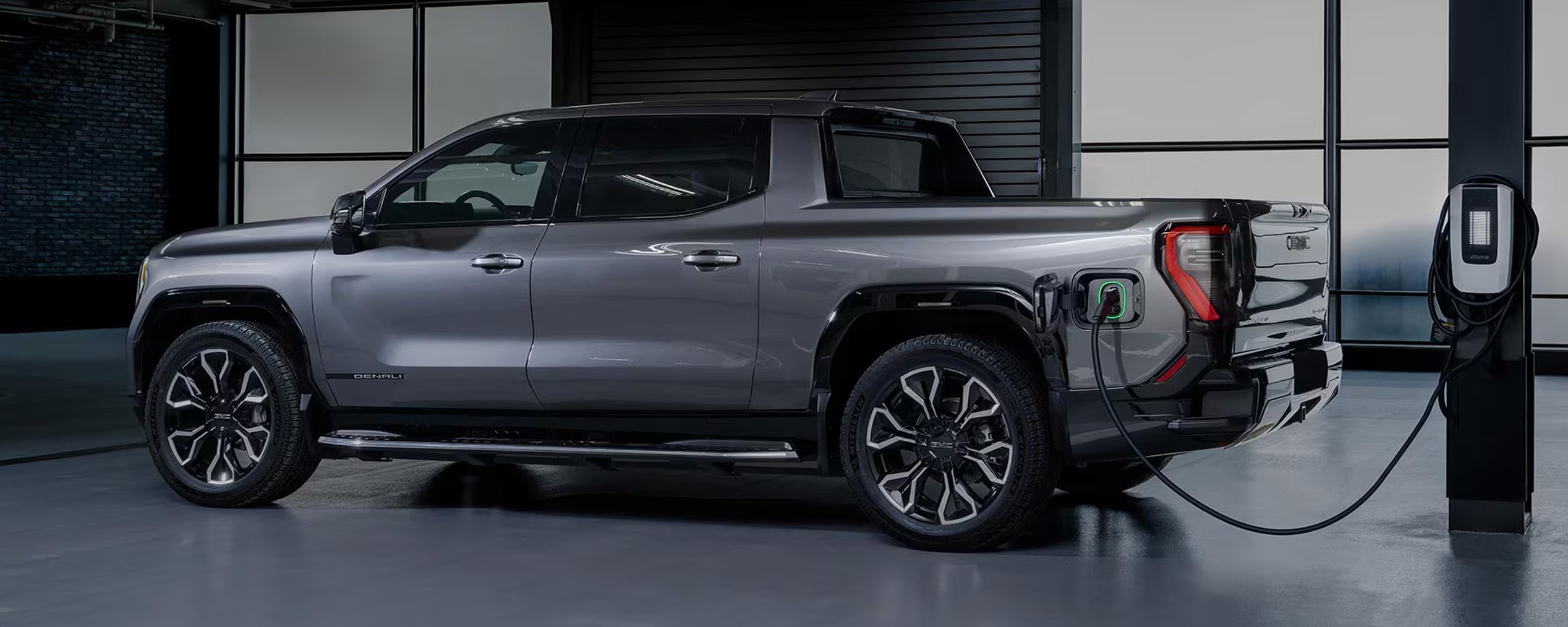 2025 GMC Sierra EV Denali side profile