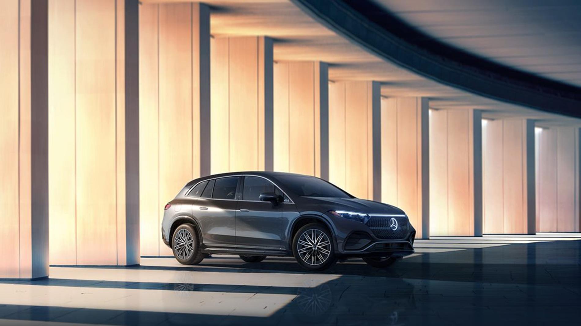 2023 Mercedes Benz EQS SUV - Mercedes-Benz of Sacramento