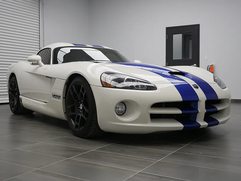 previously sold used auto Dodge Viper 2005