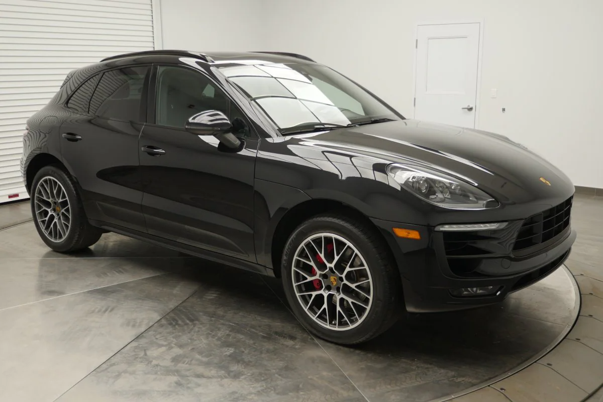 previously sold auto Porsche Macan Tubo 2015