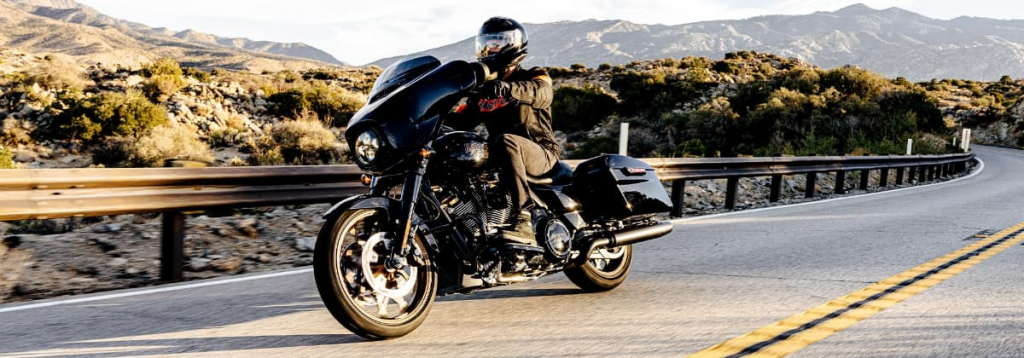 2022 Harley Davidson Street Glide ST, Review. 